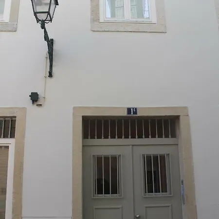 In The Heart Of Alfama- By Foot Lisboa